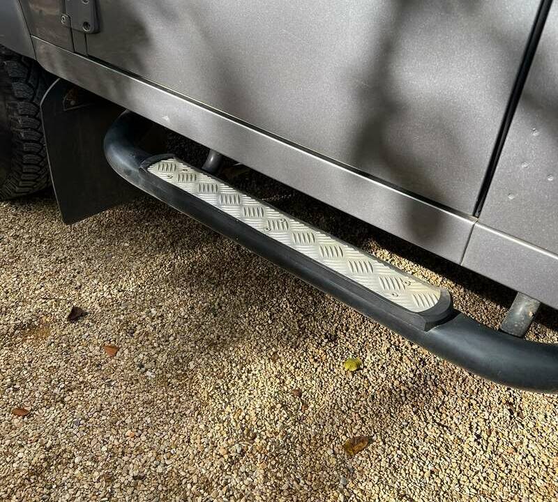 Image 32/50 of Land Rover Defender 90 (2011)
