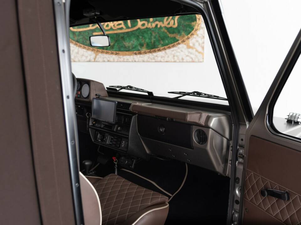 Image 39/50 of Steyr-Puch 230 GE (LWB) (1993)