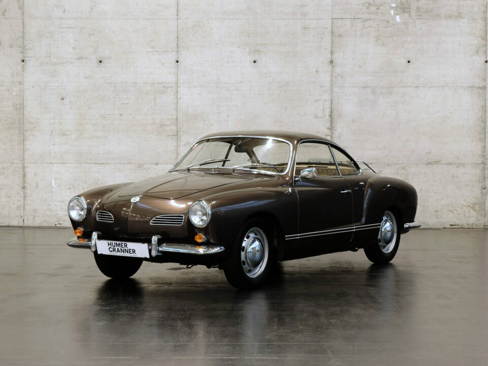 Image 1/23 of Volkswagen Karmann Ghia 1500 (1969)