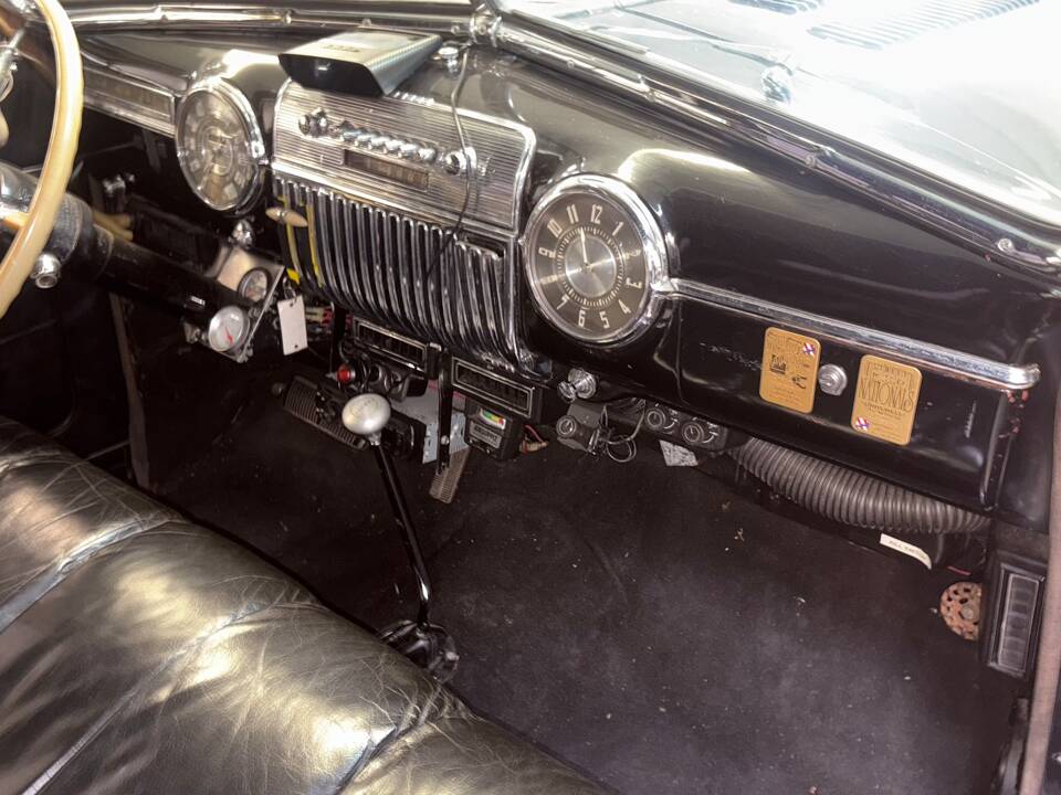 Image 18/24 of Cadillac Fleetwood 60 Special (1947)