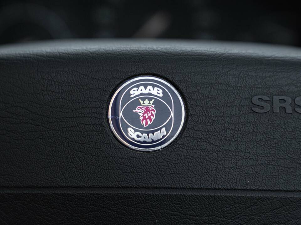Afbeelding 50/50 van Saab 900 &quot;Monte Carlo&quot; (1997)