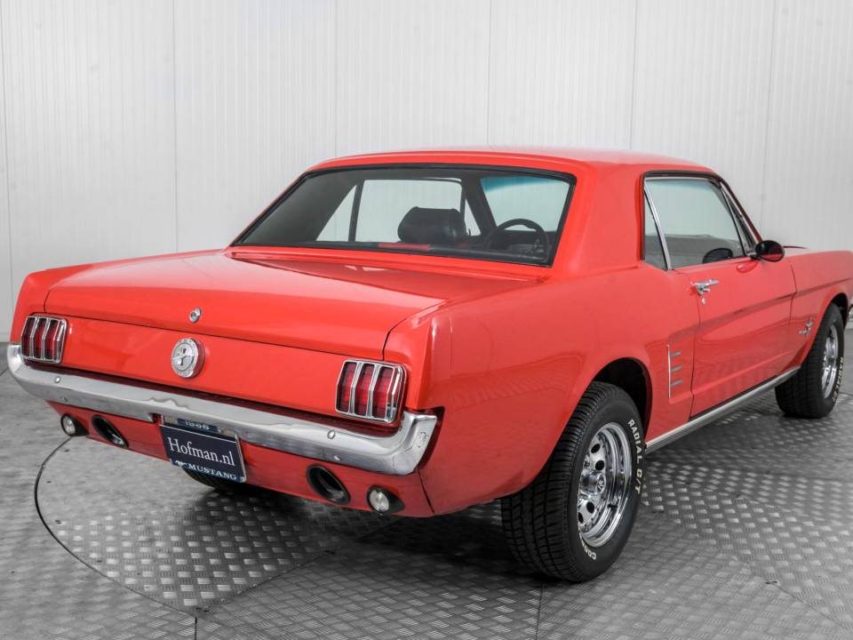 Image 31/50 de Ford Mustang 289 (1966)