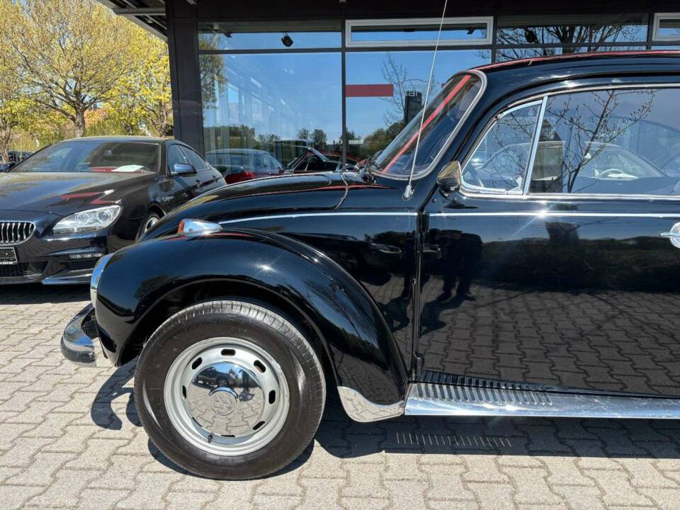 Image 16/24 de Volkswagen Coccinelle 1303 (1974)