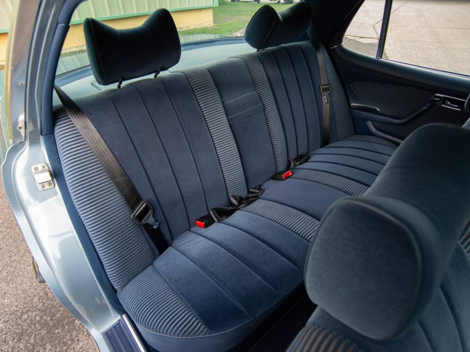 Bild 14/30 von Mercedes-Benz 450 SEL (1979)