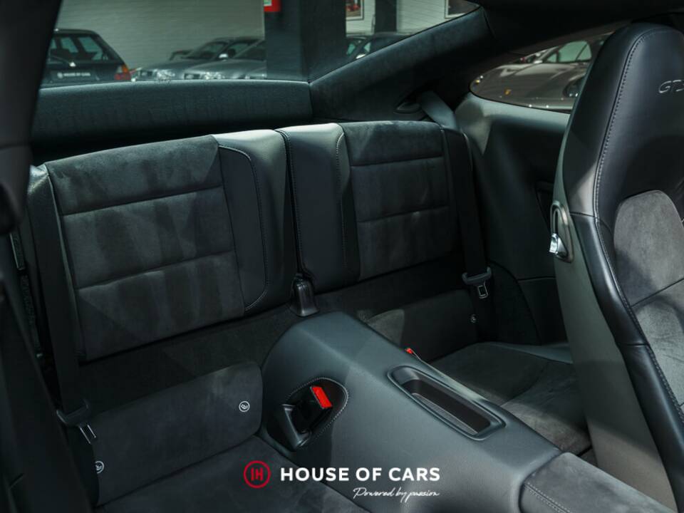 Afbeelding 19/24 van Porsche 911 Carrera 4 GTS (2015)