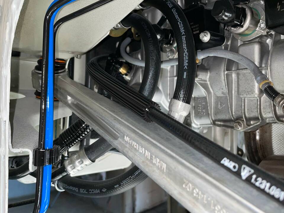 Image 47/50 de Porsche Boxster S (1900)