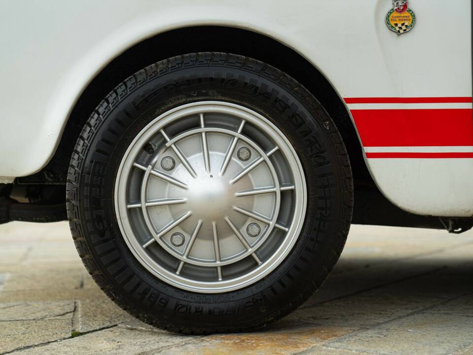 Imagen 10/50 de Abarth 695 SS (1966)