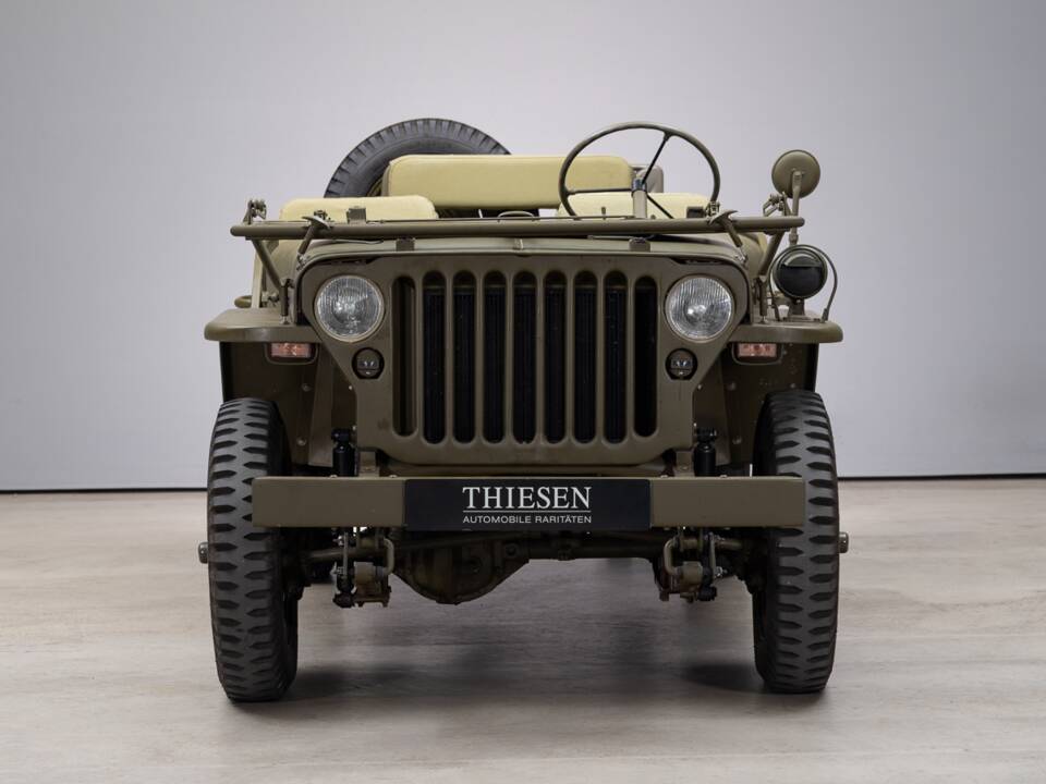 Image 3/35 of Jeep Willys-Overland CJ-3A (1944)