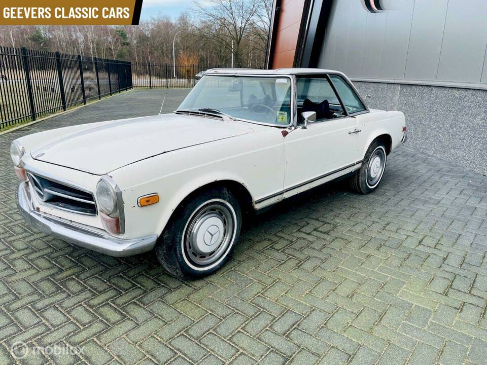 Image 7/12 de Mercedes-Benz 280 SL (1970)