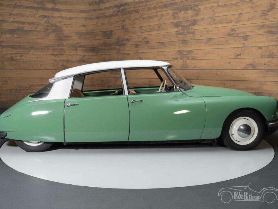 Bild 9/19 von Citroën ID 19 (1962)