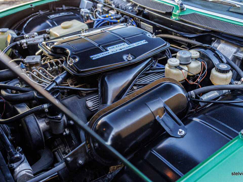 Image 44/49 de Alfa Romeo Montreal (1974)