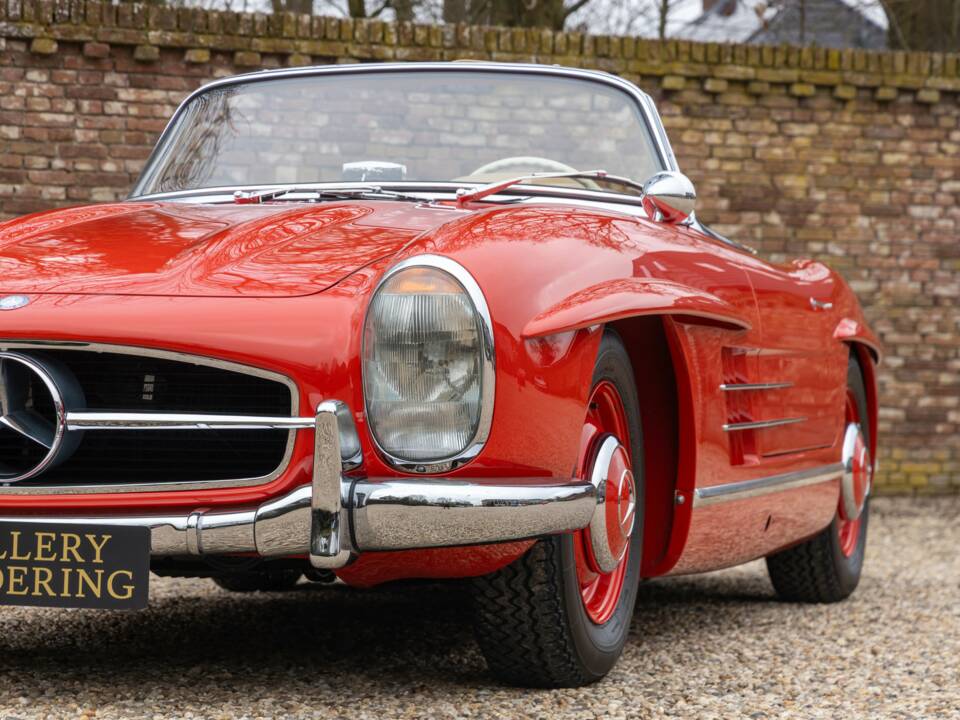 Image 37/50 de Mercedes-Benz 300 SL Roadster (1962)