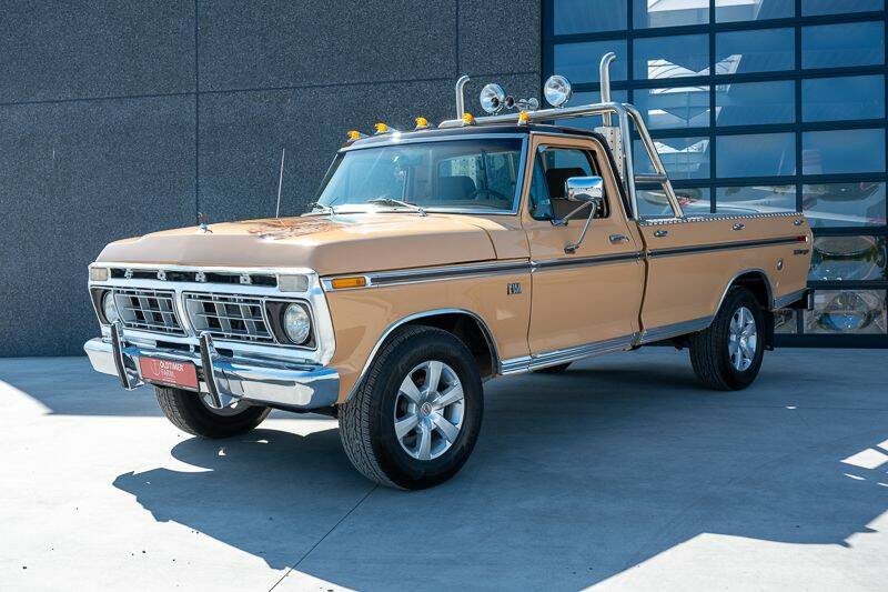 Bild 1/15 von Ford F-150 Ranger (1976)