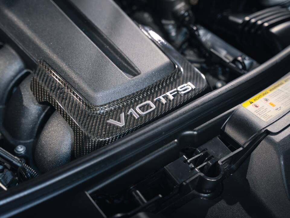 Imagen 22/36 de Audi RS6 Avant (2010)
