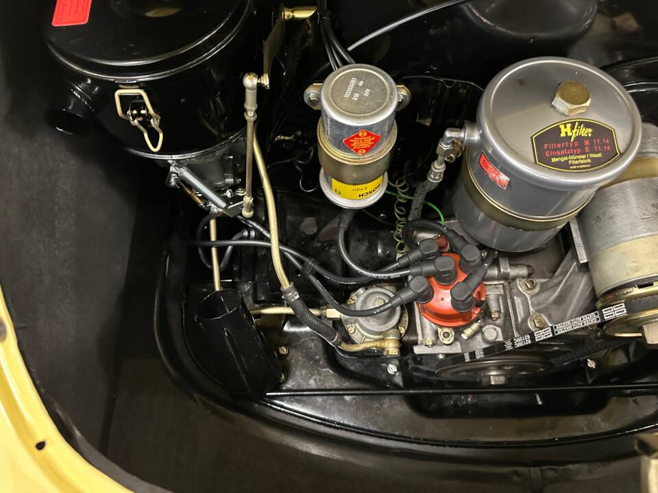 Image 56/101 of Porsche 356 B 1600 (1963)
