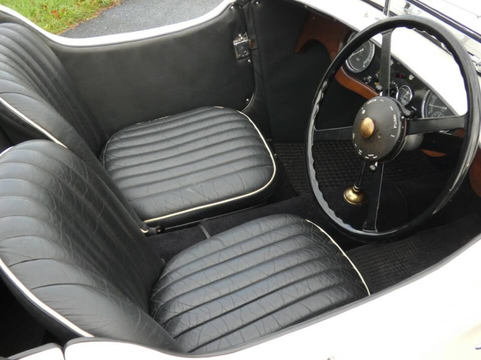 Image 7/17 of Alvis Speed 20 (1933)