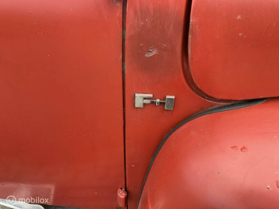 Image 30/31 of Ford F-1 (1949)