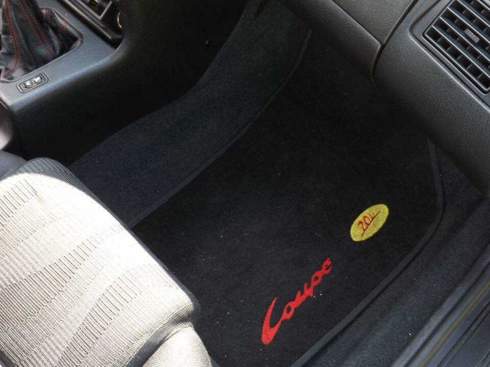 Afbeelding 39/50 van FIAT Coupé 2.0 20V Turbo (1999)