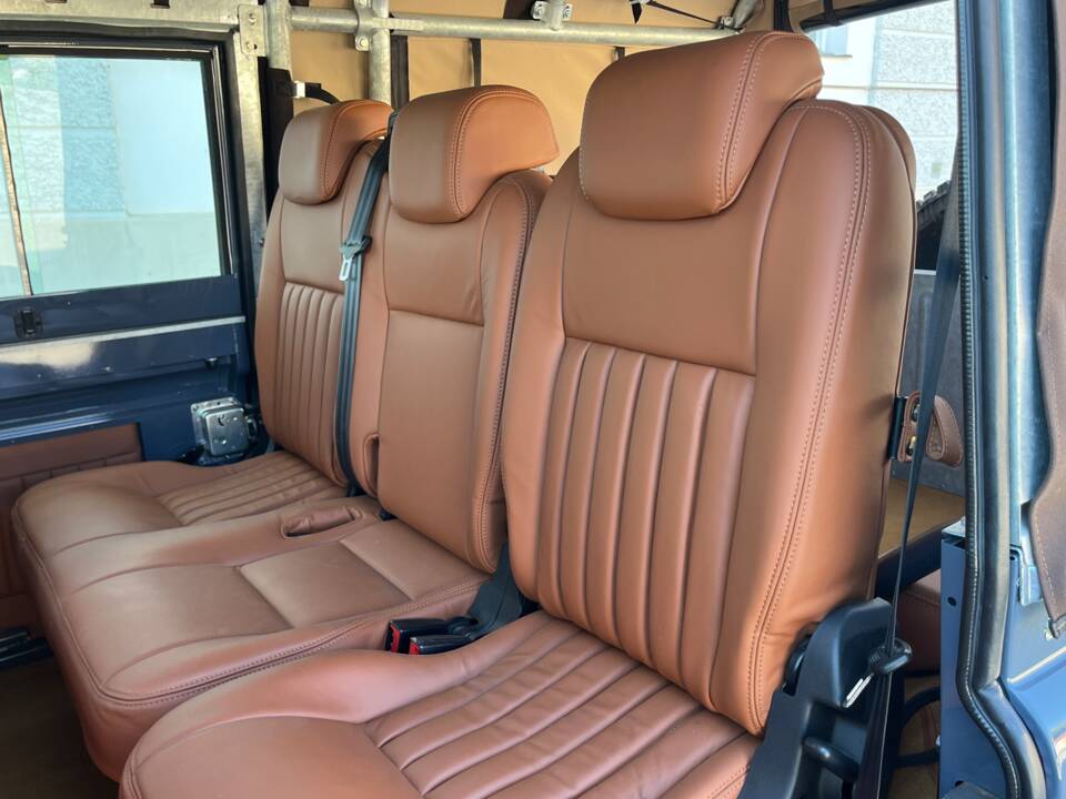 Bild 37/100 von Land Rover Defender 110 (2014)