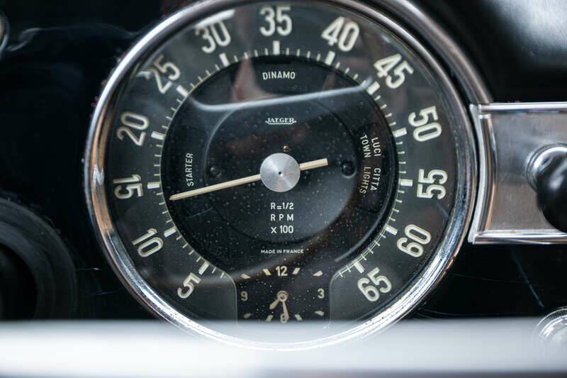 Bild 26/37 von Lancia Flaminia GTL 2.8 3C Touring (1964)