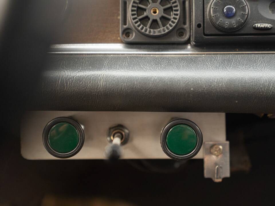 Imagen 35/50 de Mercedes-Benz 220 S (1967)