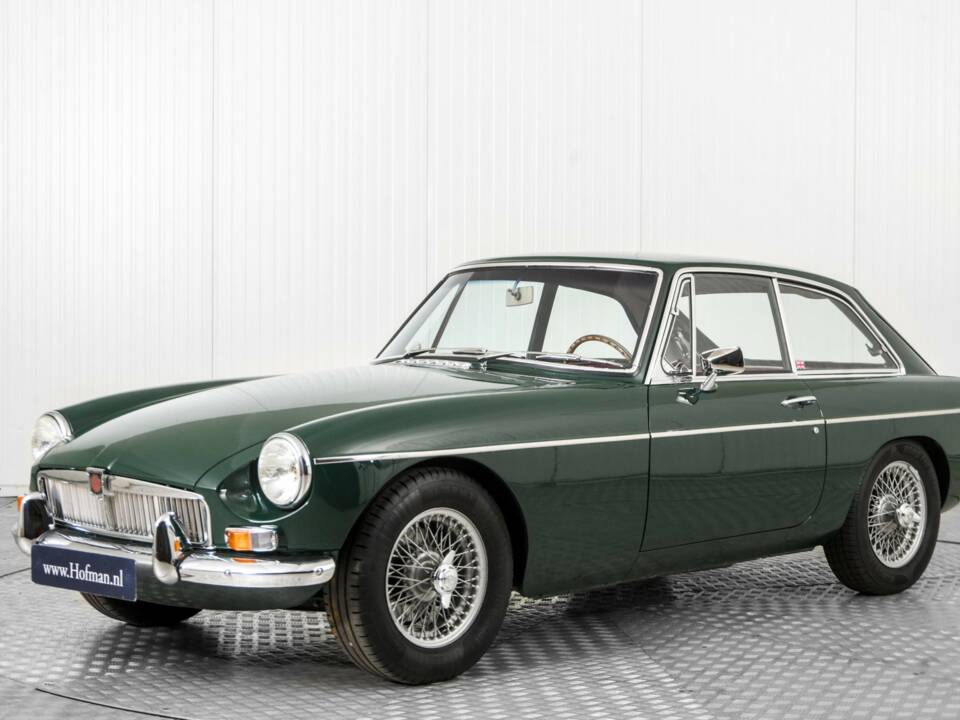 Image 1/50 of MG MGB GT (1966)