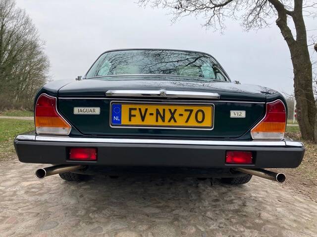 Bild 34/40 von Jaguar XJ 12 (1992)
