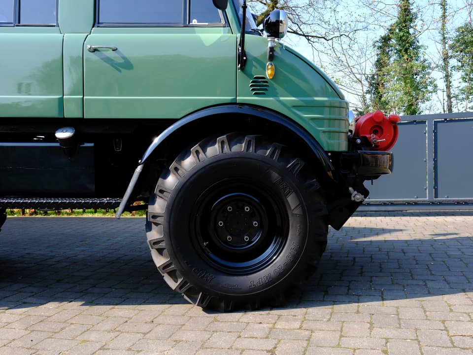 Image 3/91 of Mercedes-Benz Unimog 416 (1971)