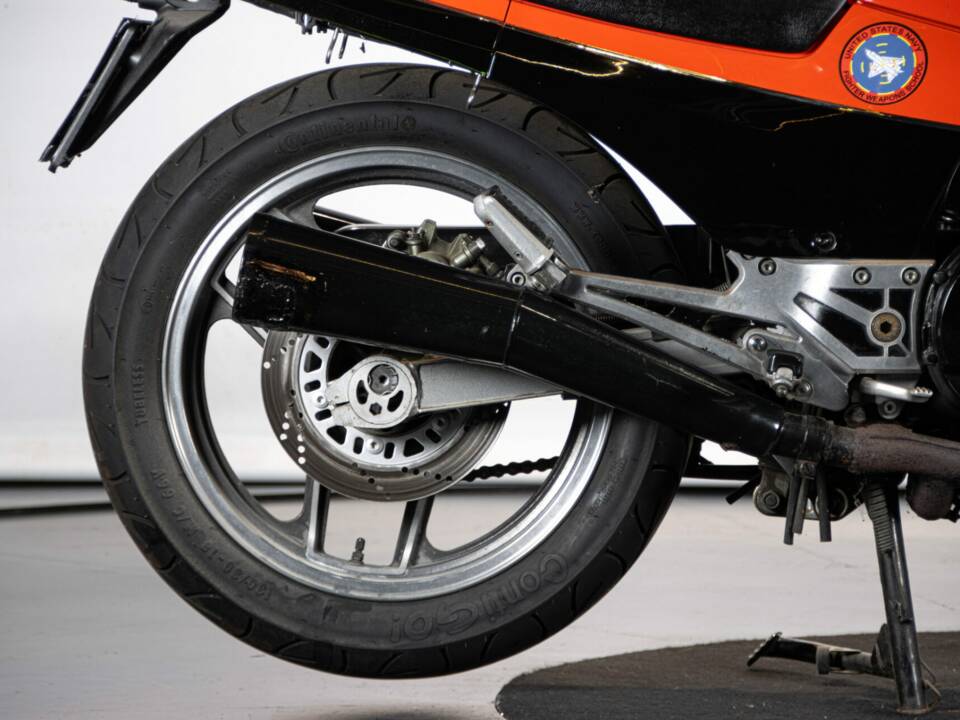 Afbeelding 39/50 van Kawasaki GPz 900 R Ninja (1984)