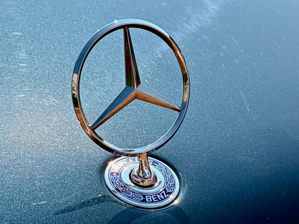 Image 16/16 of Mercedes-Benz E 320 (1996)