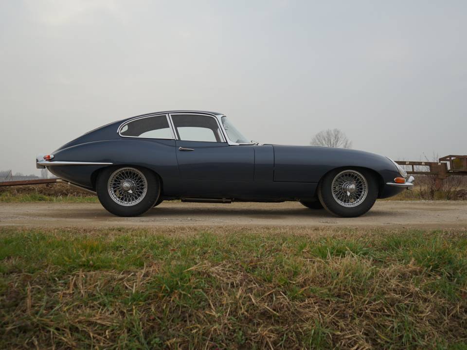 Immagine 19/39 di Jaguar E-Type 3.8 (1962)