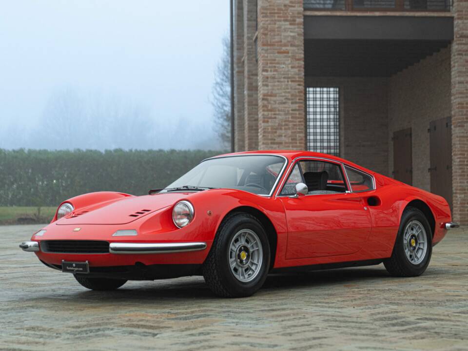 Bild 2/50 von Ferrari Dino 246 GT (1971)