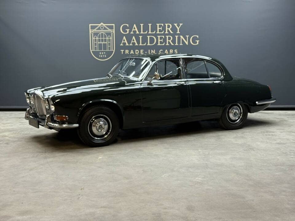 Bild 17/50 von Daimler Sovereign 420 (1968)
