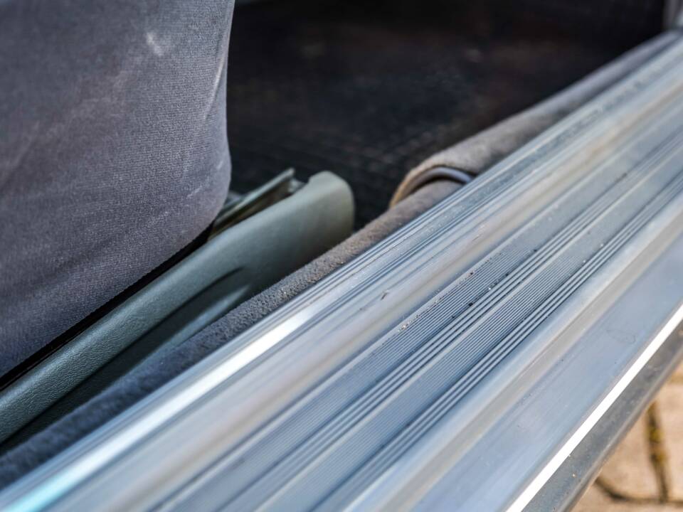 Image 131/175 of Mercedes-Benz 420 SE (1986)