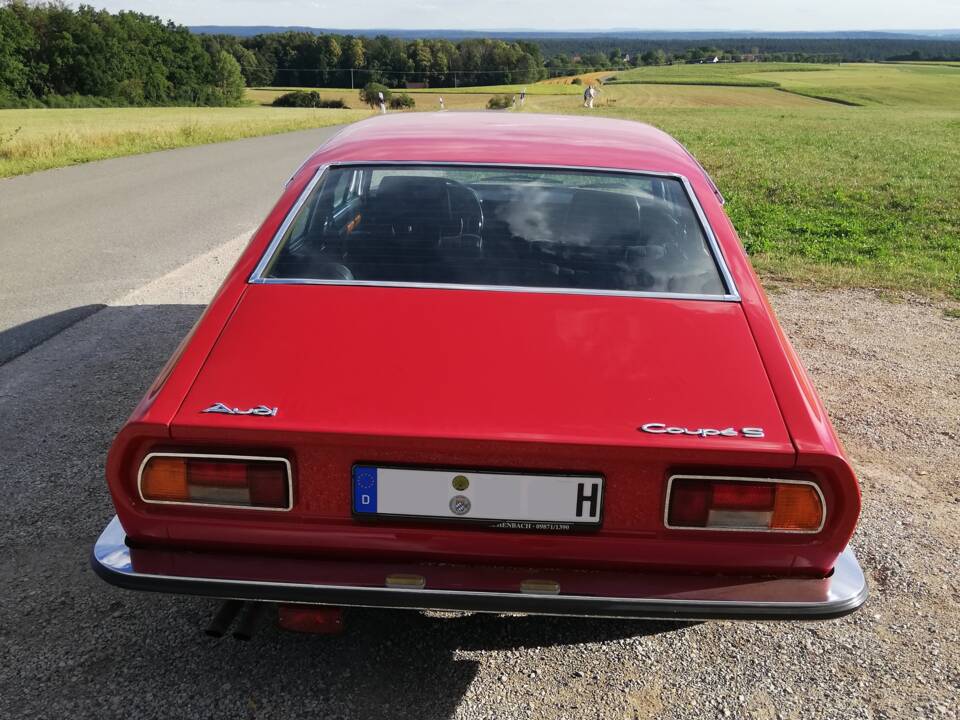 Bild 4/10 von Audi 100 Coupe S (1973)