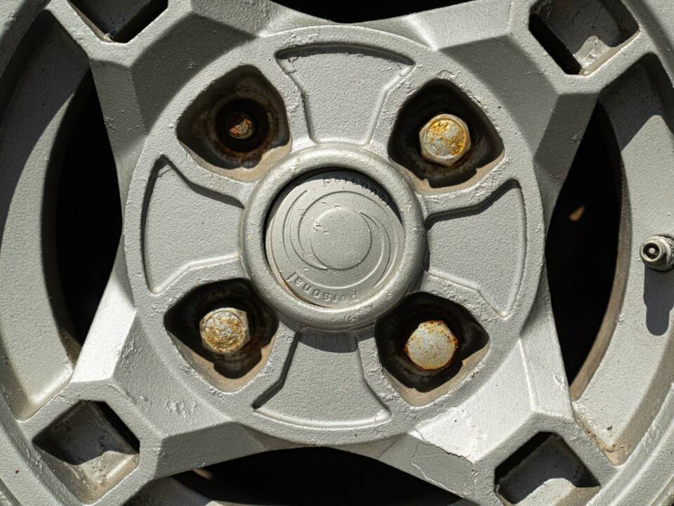 Image 15/47 of Innocenti Mini Cooper 1300 (1974)