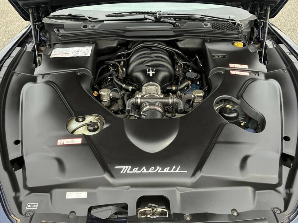 Immagine 32/39 di Maserati GranTurismo 4.2 (2008)