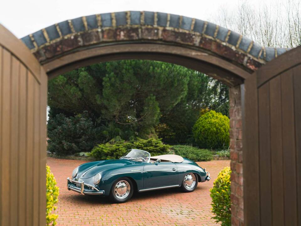 Image 7/25 de Porsche 356 A 1600 S Speedster (1958)