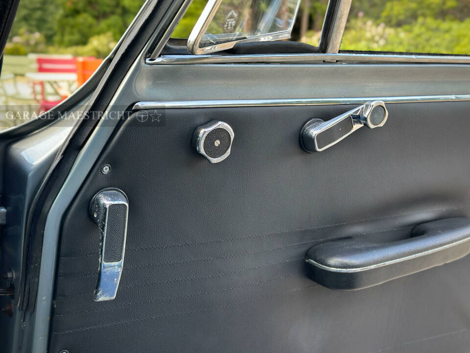 Bild 55/97 von Alfa Romeo Giulia Super 1.3 (1973)