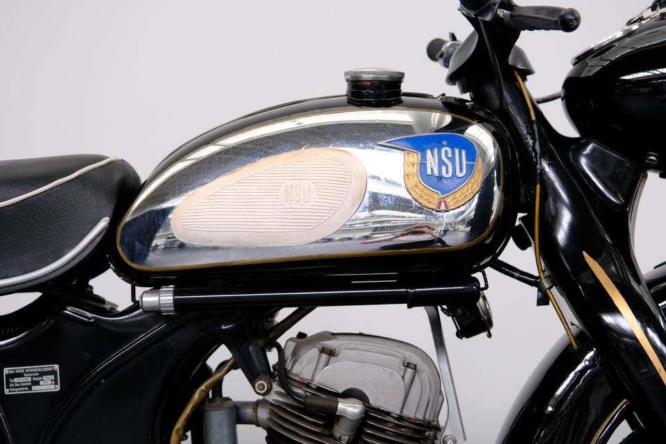 Immagine 4/89 di NSU Maxi (1960)