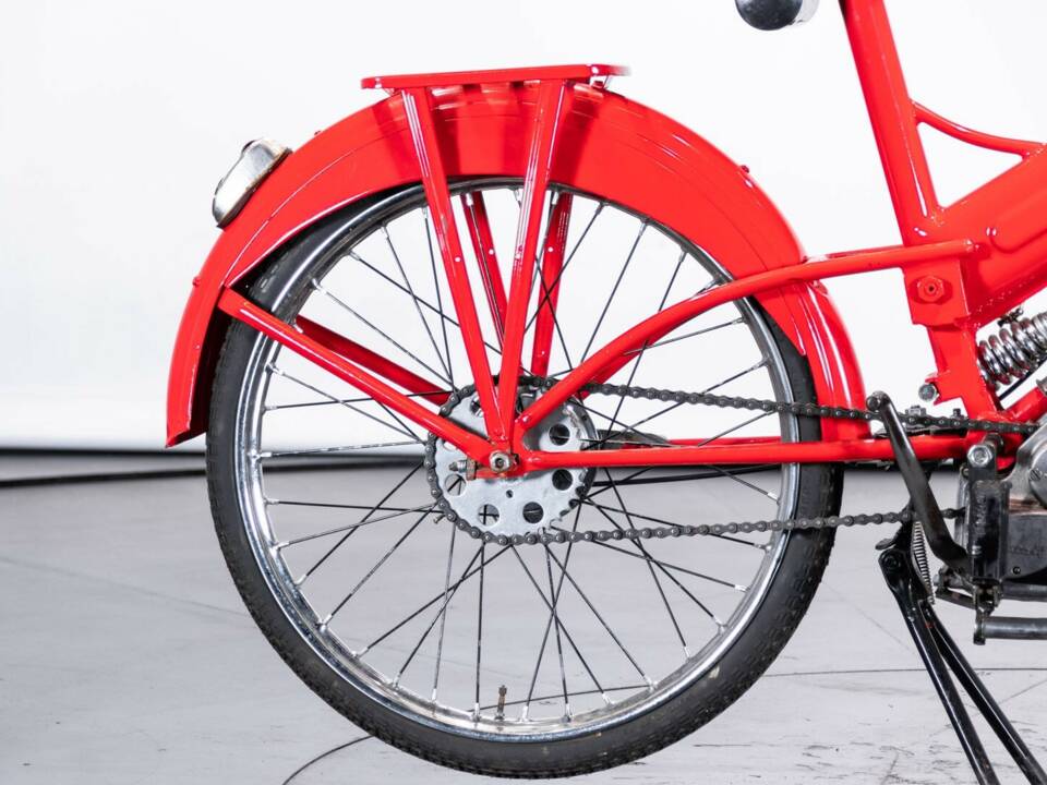 Image 17/50 of Ducati DUMMY (1953)