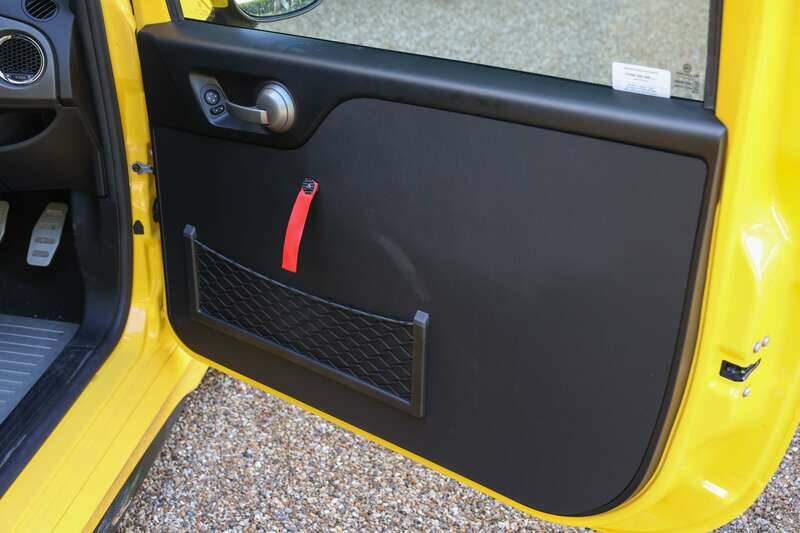 Immagine 11/41 di Abarth 695 Biposto (2006)