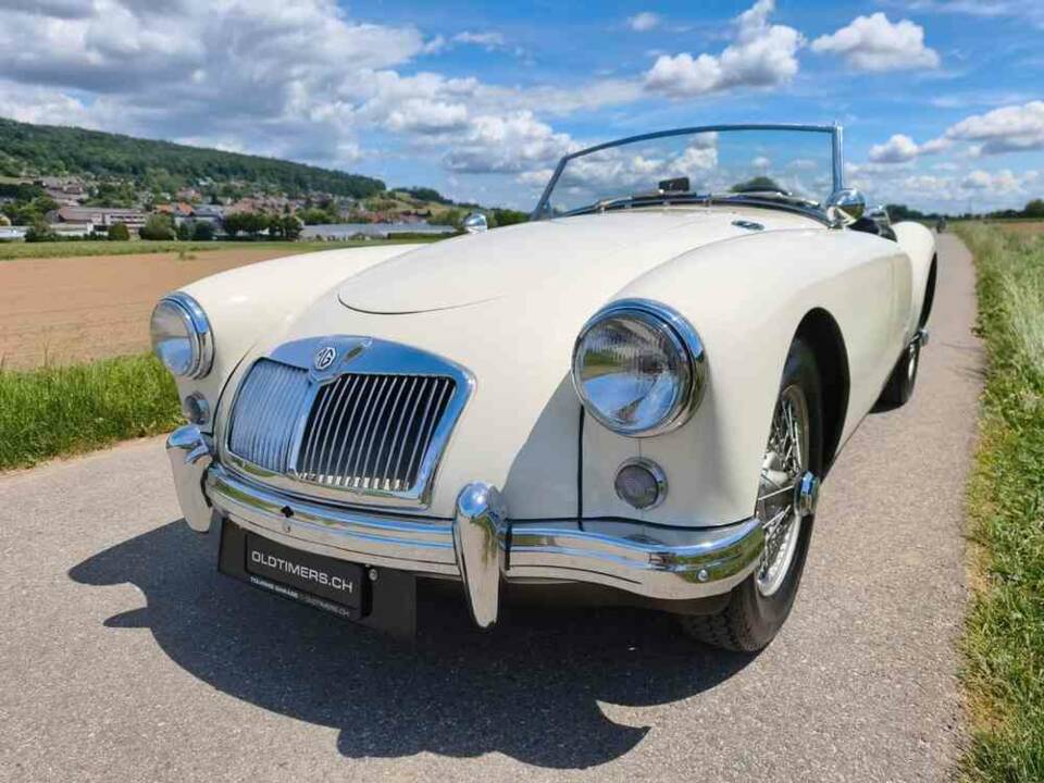 Bild 19/27 von MG MGA 1500 (1958)