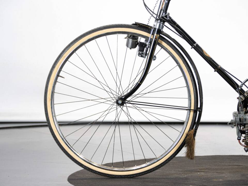 Immagine 14/50 di Bianchi Cesare (1939)