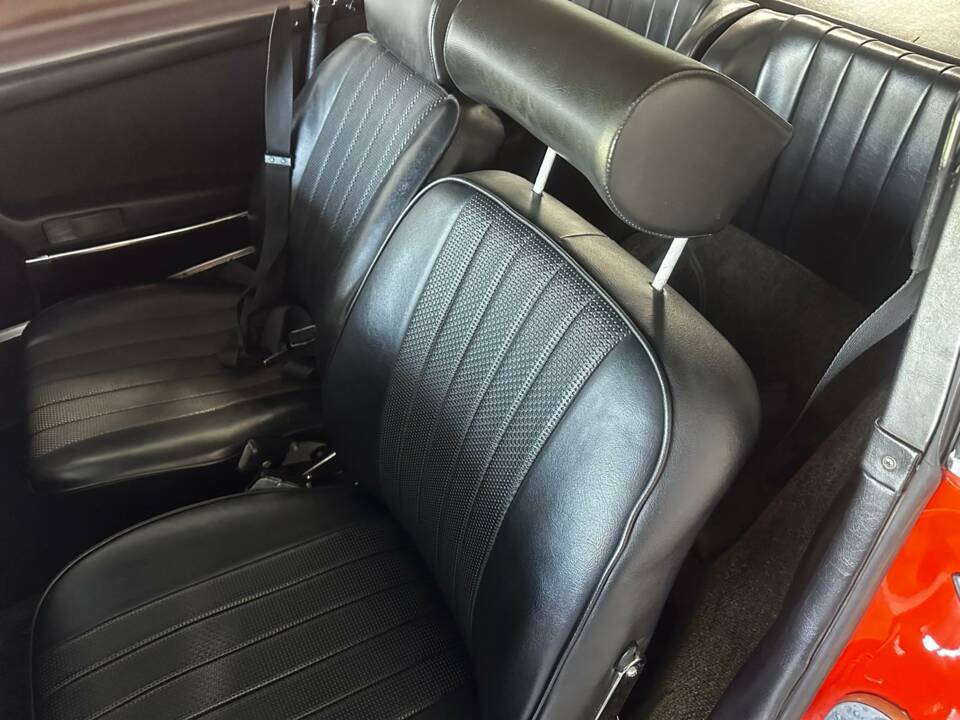 Image 8/9 of Porsche 911 2.2 T (1971)