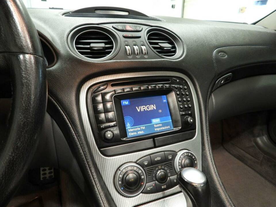Afbeelding 8/15 van Mercedes-Benz SL 350 (2004)