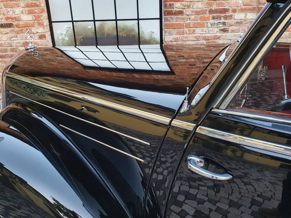 Image 14/22 de Mercedes-Benz 220 Cabriolet B (1953)