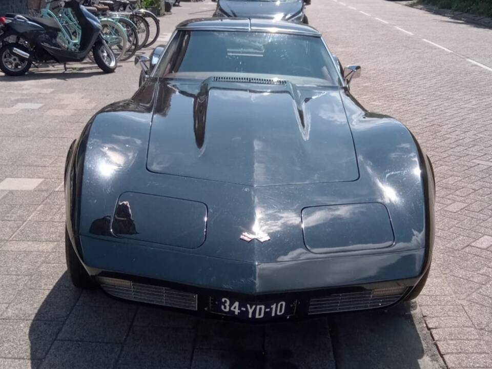 Image 3/8 of Chevrolet Corvette Stingray (1974)