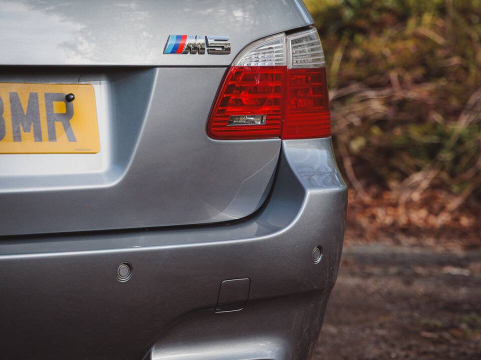 Immagine 13/35 di BMW M5 Touring (2007)