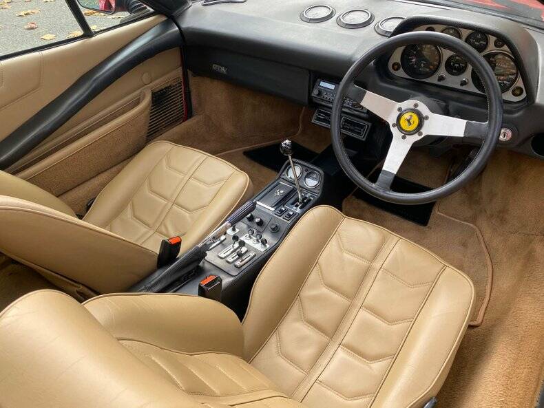 Image 32/50 of Ferrari 308 GTS Quattrovalvole (1983)